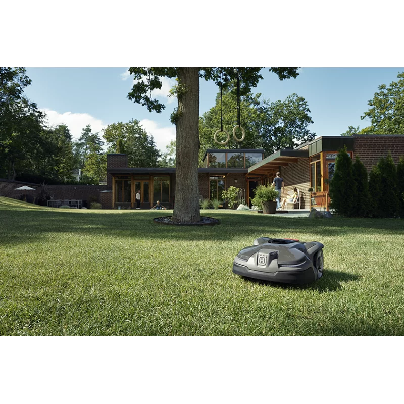 Robot tondeuse Husqvarna Automower® 415X pour pelouses jusqu'à 1500m² – Image 3