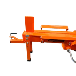 Fendeuse de bûches thermique 15T LIDERFARM LSP15T